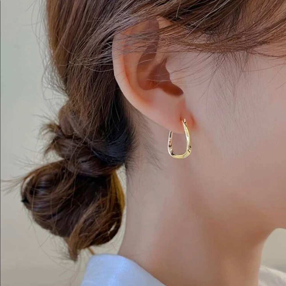 Gold plated earrings